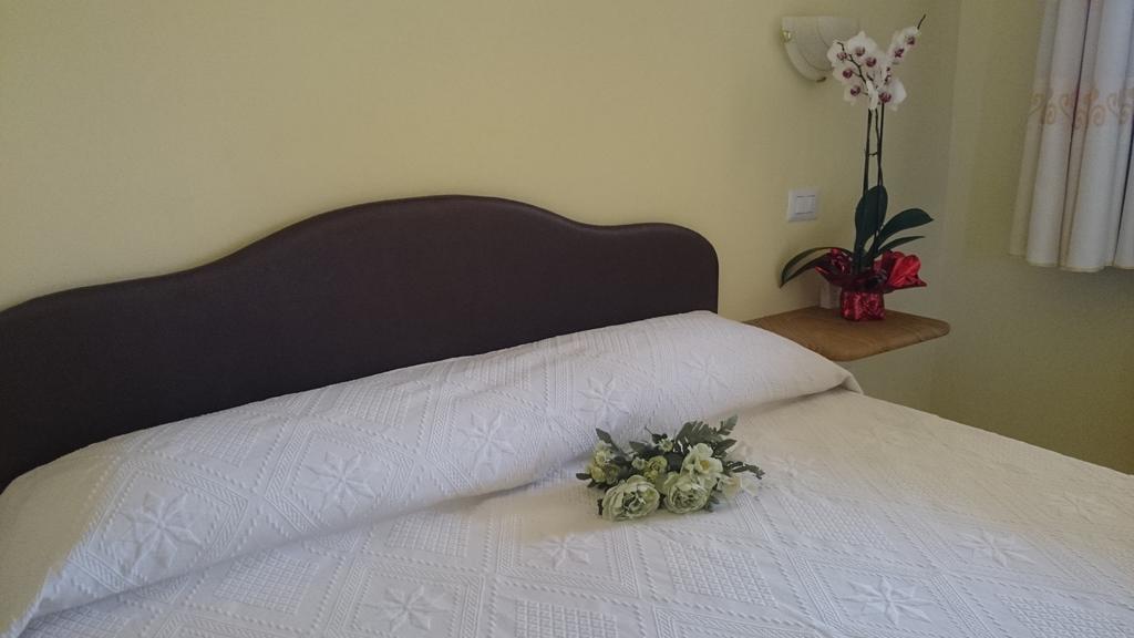 La Corte Dei Rei Aparthotel Castiadas Δωμάτιο φωτογραφία