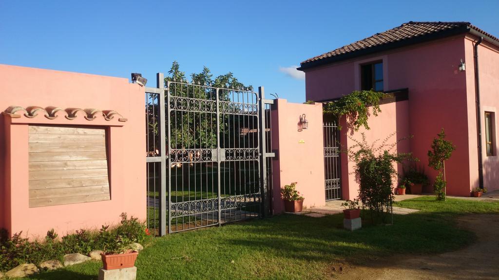 La Corte Dei Rei Aparthotel Castiadas Εξωτερικό φωτογραφία