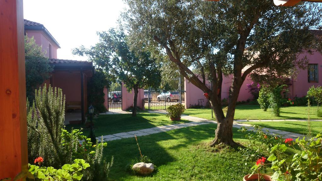 La Corte Dei Rei Aparthotel Castiadas Εξωτερικό φωτογραφία