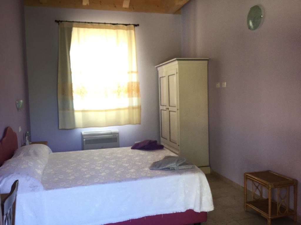 La Corte Dei Rei Aparthotel Castiadas Δωμάτιο φωτογραφία